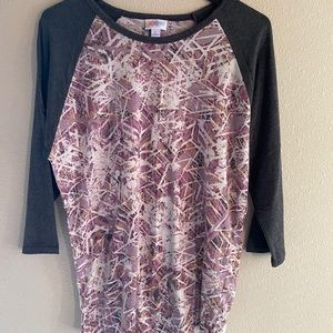 Lularoe Randy tee